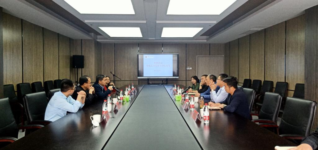 与台州第一职业技术学院座谈